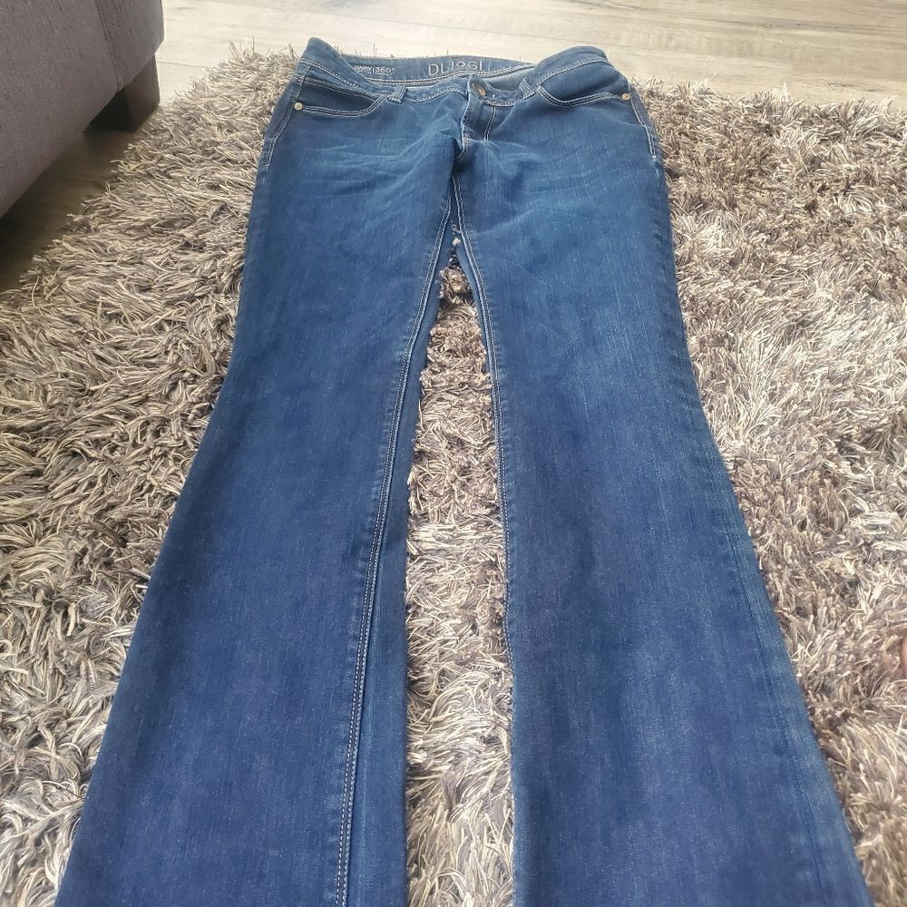 DL1961 Womens Jeans Size 28